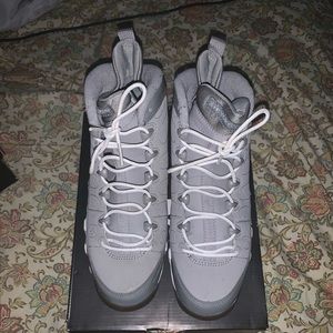 Jordan Retro 9 Cool Grey sz 5